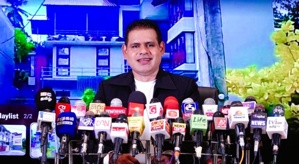 சொகுசு வாழ்க்கை வாழும் லால் காந்த - மக்களுக்கு நம்பிக்கைத் துரோகம் செய்துள்ளார்! சஞ்சீவ பகிரங்க குற்றச்சாட்டு 